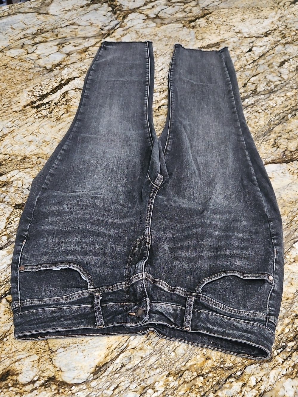Judy Blue Women's Charcoal Skinny Jeans. Size 16W Inseam 25" Rise 11"